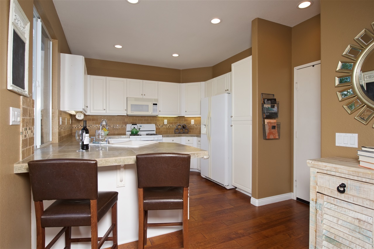 1034 Cottage Way Encinitas, CA 92024 - Photo 11 of 25 Gallery Image 11