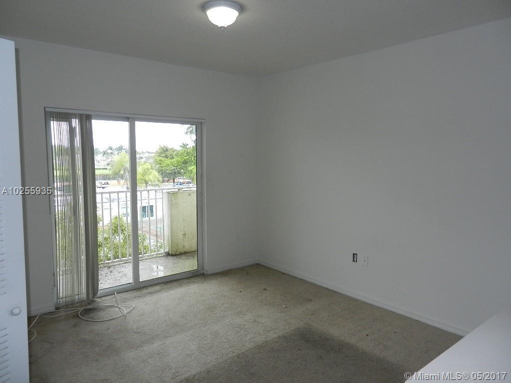 11040 Southwest 196th Street, Unit 412 Cutler Bay, FL 33157 - Photo 11 of 20