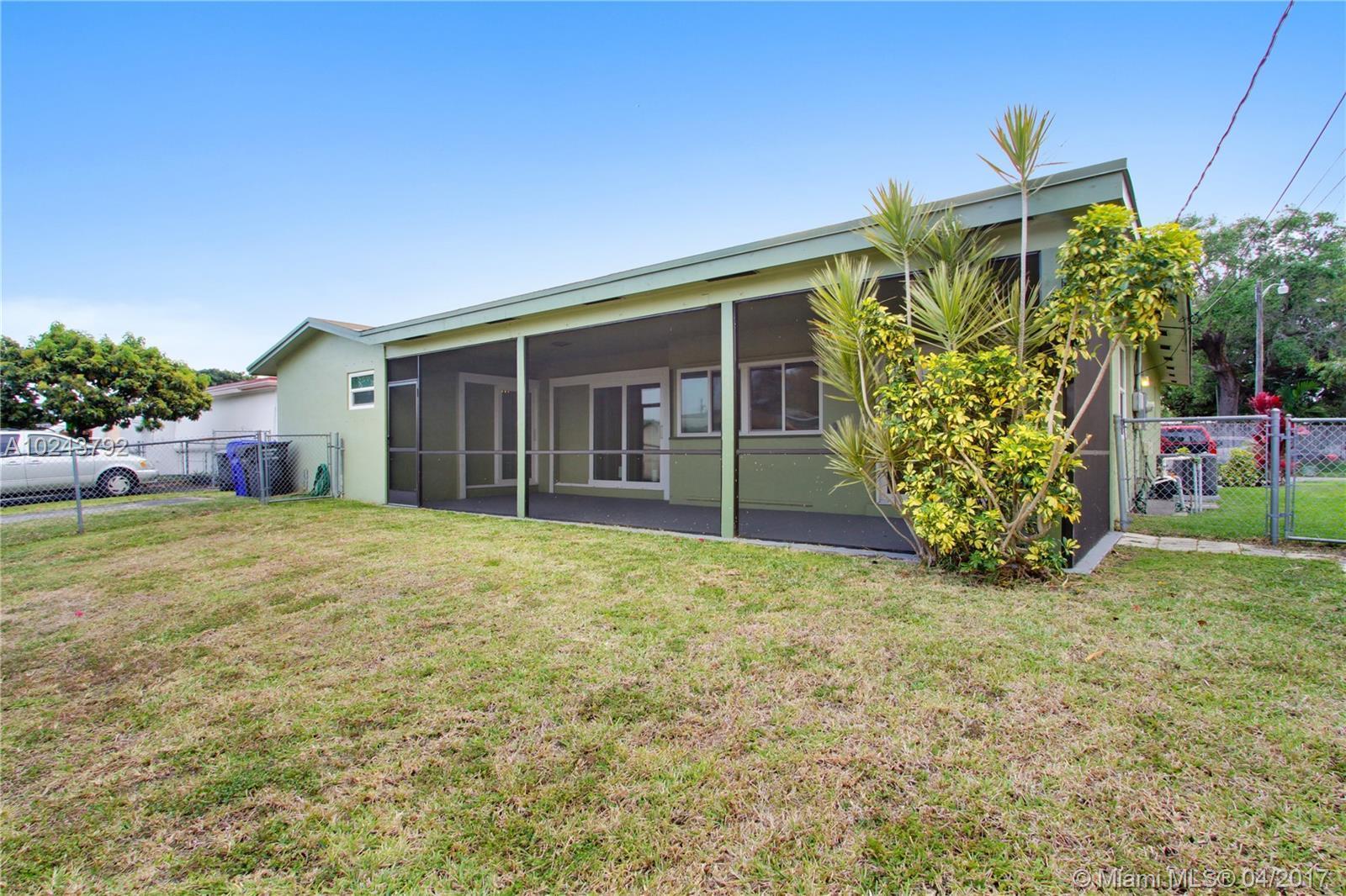 2109 North Park Road Hollywood, FL 33021 - Photo 13 of 15