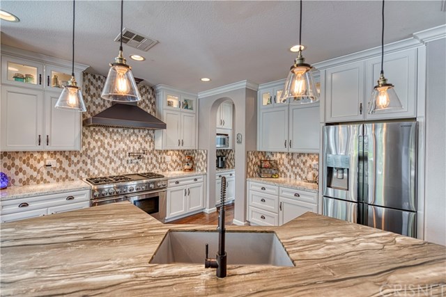 25935 Royal Oaks Road Stevenson Ranch, CA 91381 - Photo 19 of 63