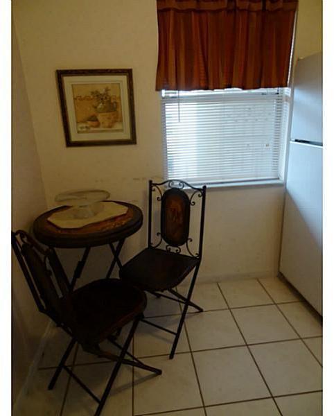 9894 Marina Boulevard, Unit 512 Boca Raton, FL 33428 - Photo 7 of 27