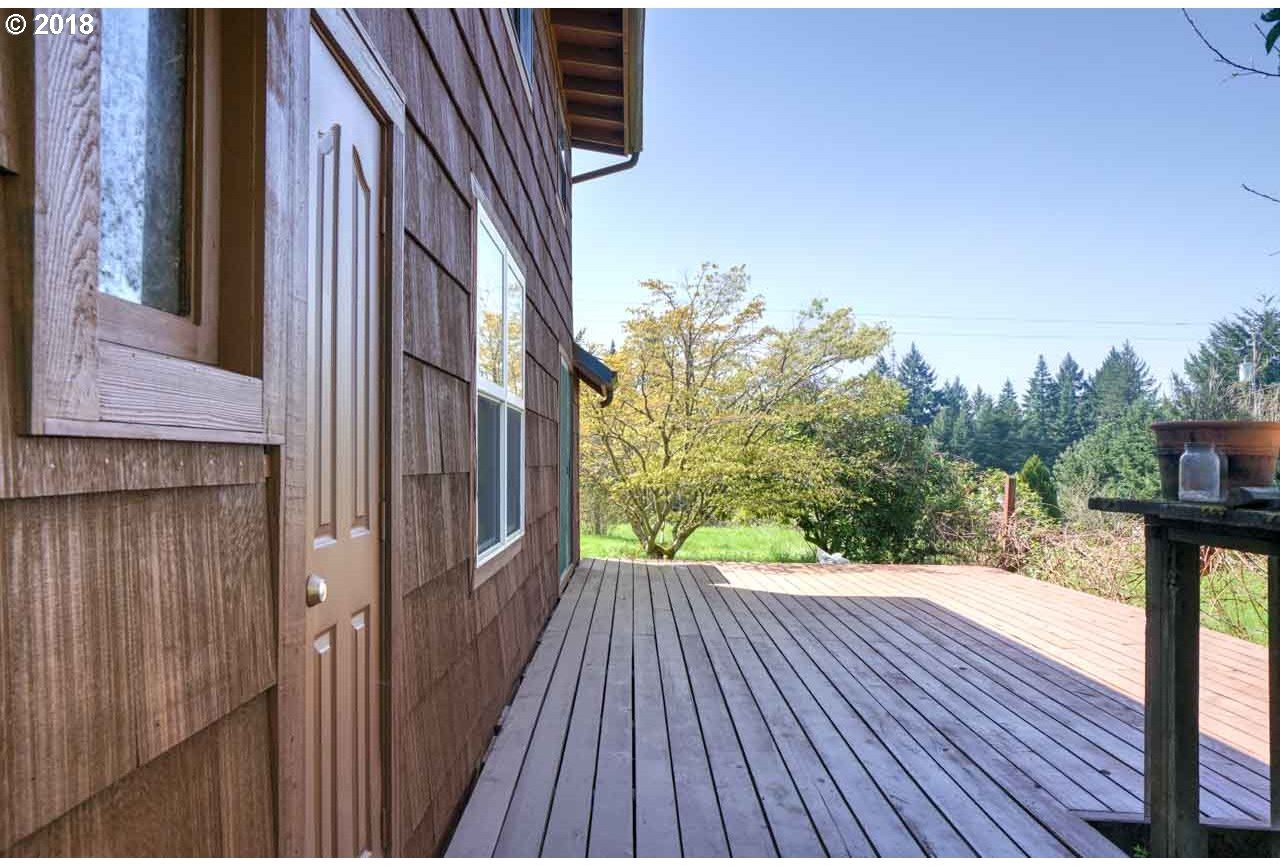 5794 Crooked Finger Road Northeast Scotts Mills, OR 97375 - Photo 14 of 16 Gallery Image 14