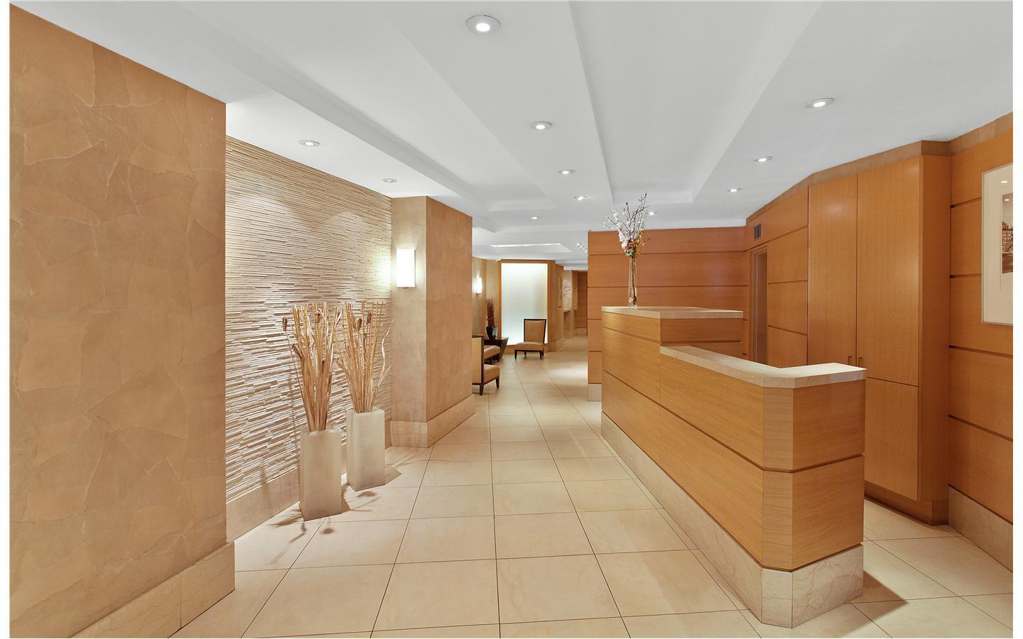 Riverview South 55 E End Ave, Manhattan, NY 10028 - Photo 4 of 13