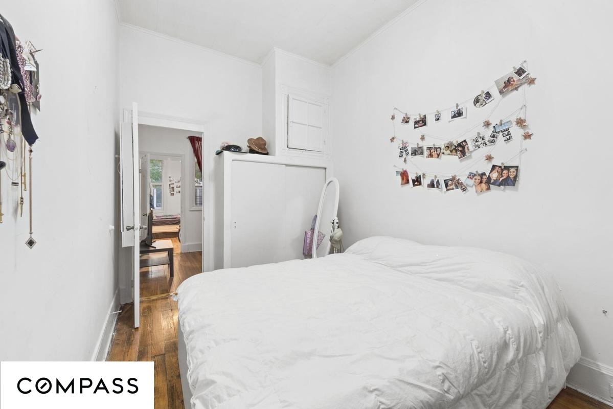 354 Menahan Street, Unit 1R Brooklyn, NY 11237 - Photo 2 of 3