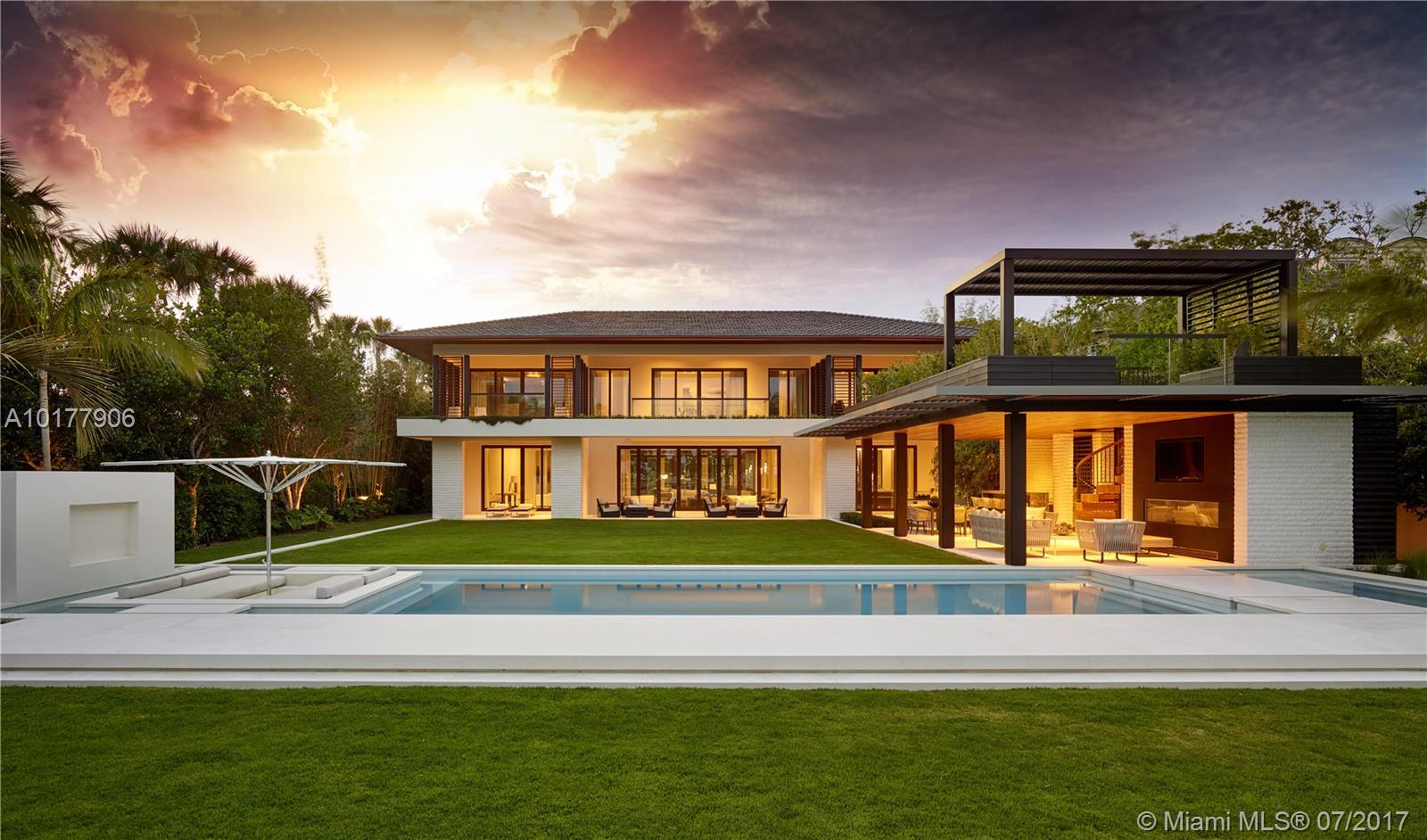 4609 Pine Tree Drive Miami Beach, FL 33140 - Photo 14 of 16