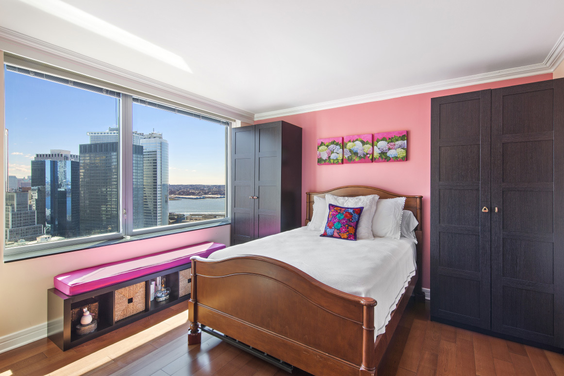 10 West Street, Unit 34E Manhattan, NY 10004 - Photo 8 of 12