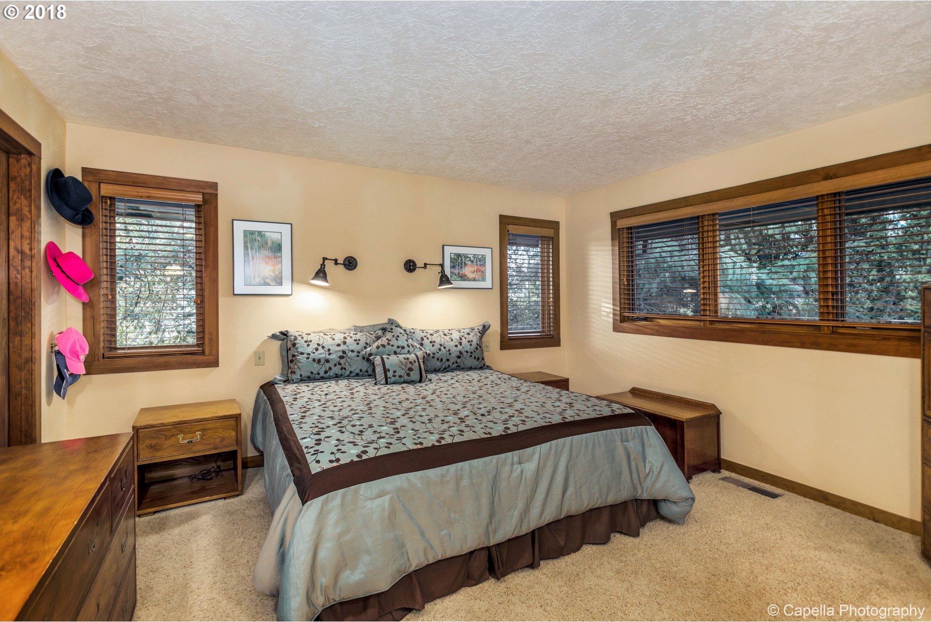 3238 Watercrest Road Forest Grove, OR 97116 - Photo 2 of 27 Gallery Image 2