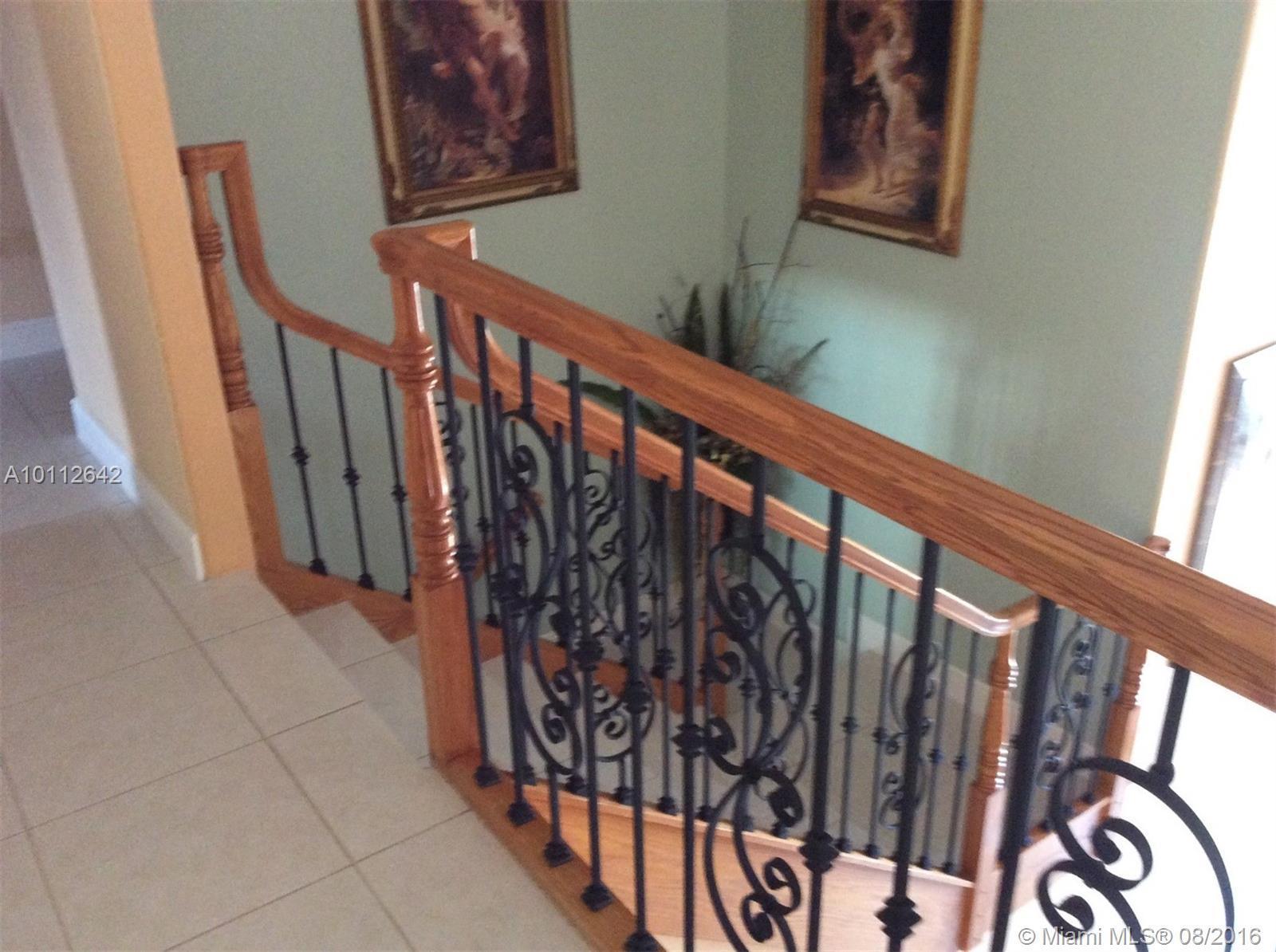 15282 Southwest 35th Terrace Miami, FL 33185 - Photo 8 of 18