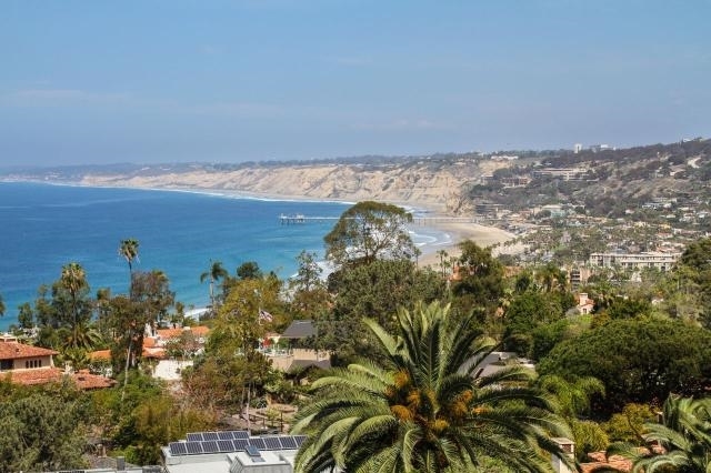 1738 Castellana Road La Jolla, CA 92037 - Photo 25 of 25 View up the coastline
