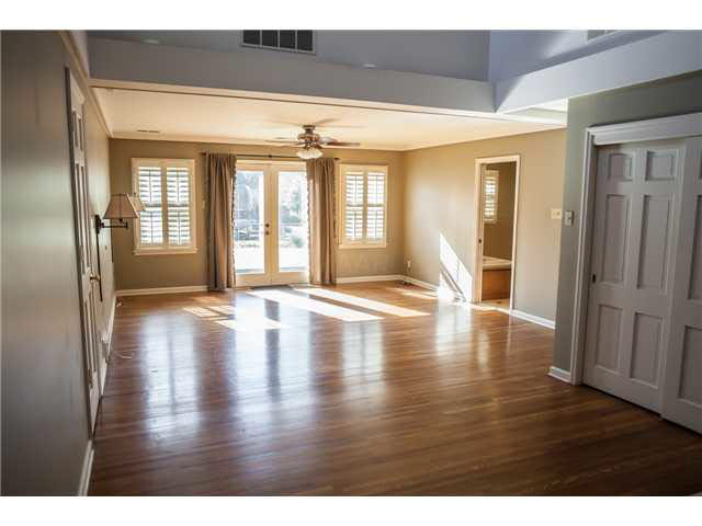 465 Cherry Road Memphis, TN 38117 - Photo 15 of 25 Gallery Image 15