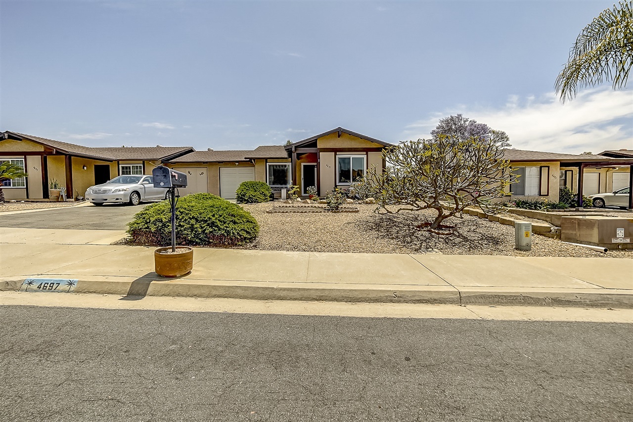 4697 Mystik Road Oceanside, CA 92056 - Photo 2 of 25