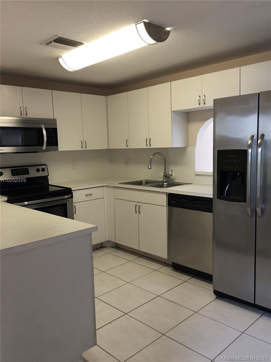 10210 Southwest 154th Place, Unit 1118 Miami, FL 33196 - Photo 11 of 13
