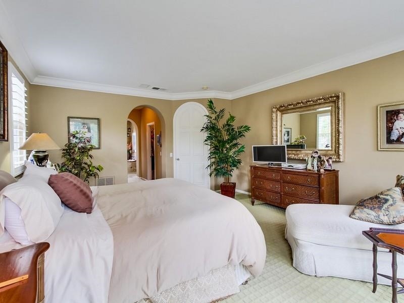 7615 Marker Road San Diego, CA 92130 - Photo 11 of 22