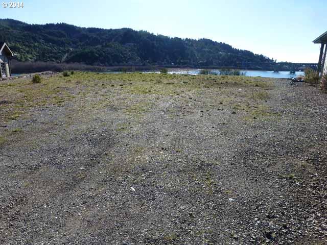 Hume Road, Unit 6 Gold Beach, OR 97444 - Photo 14 of 16 Gallery Image 14