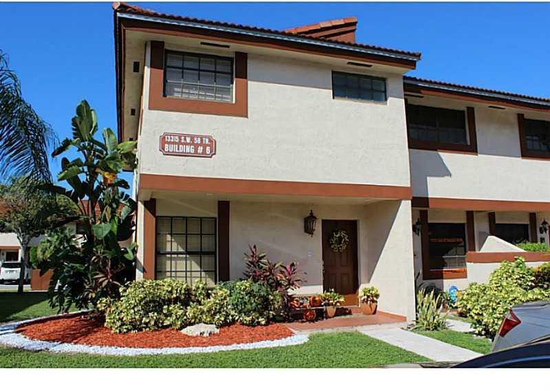 13315 Southwest 58th Terrace, Unit 61 Miami, FL 33183 - Photo 5 of 17