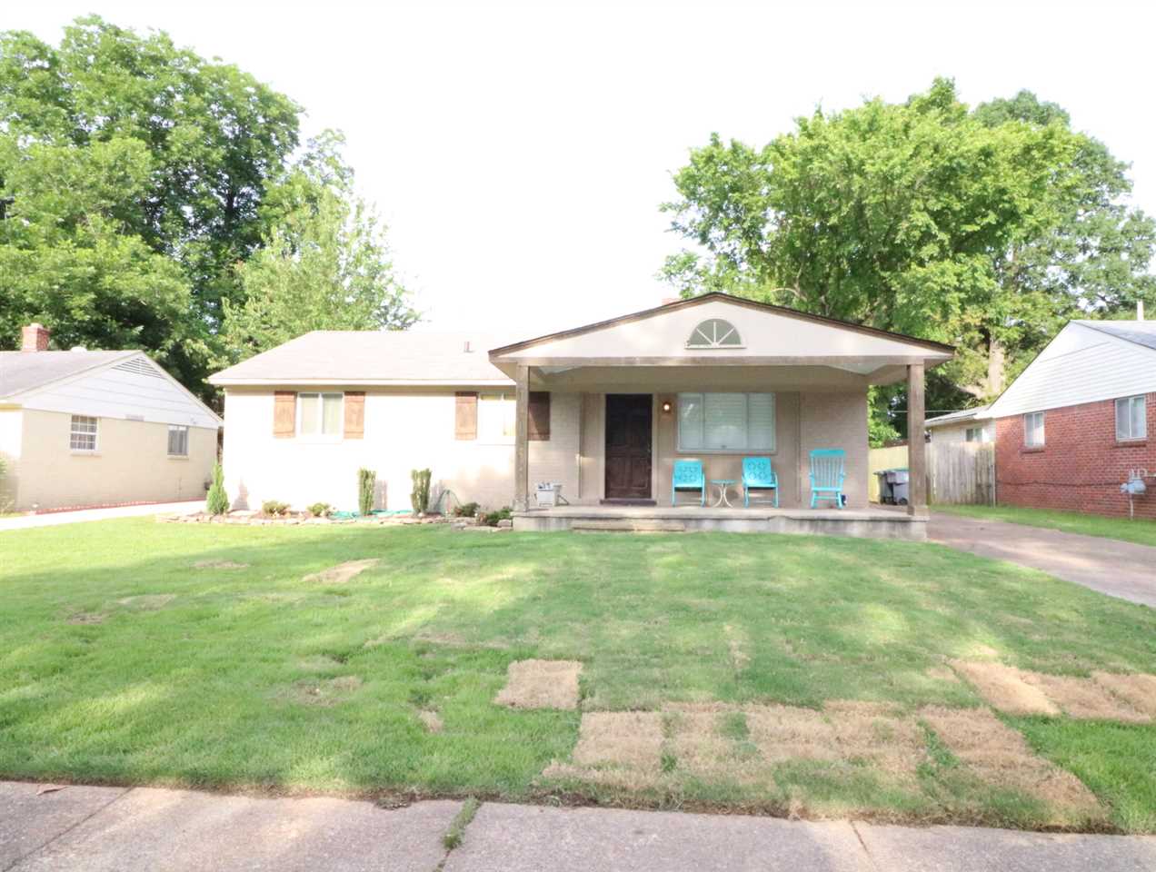 436 McDermitt Road Memphis, TN 38120 - Photo 2 of 22