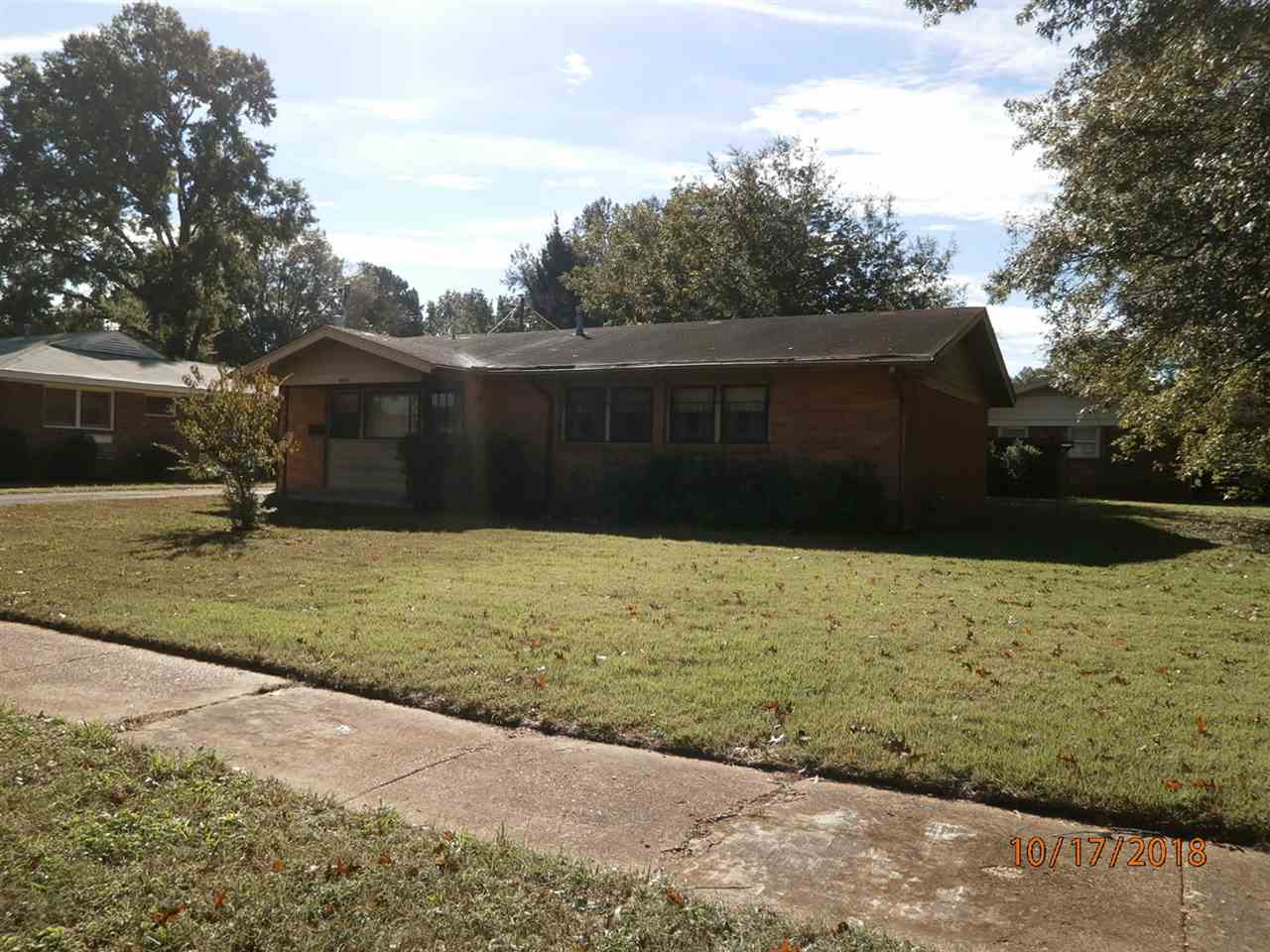 4463 Jamerson Road Memphis, TN 38122 - Photo 2 of 17