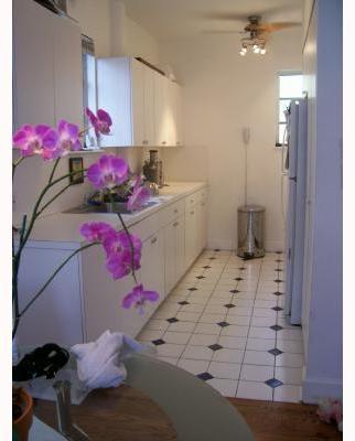 610 8th Street, Unit 105 Miami Beach, FL 33139 - Photo 5 of 9