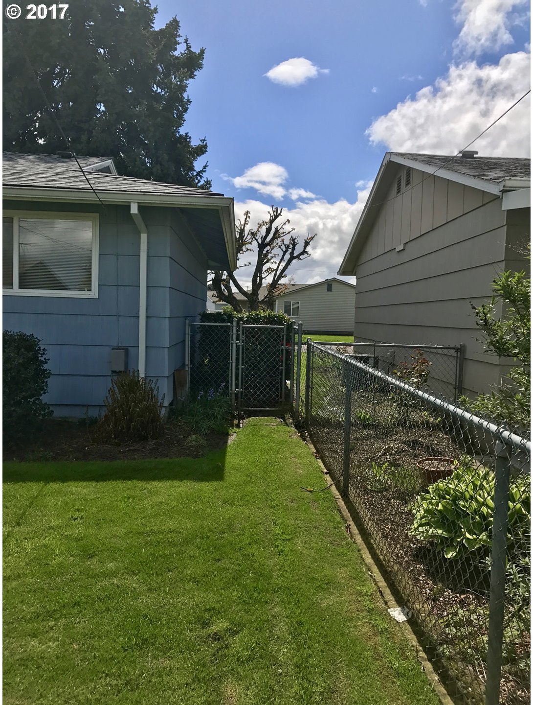 1379 Sallal Road Woodburn, OR 97071 - Photo 14 of 20 Gallery Image 14