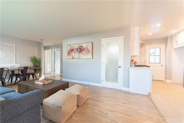 $1,799,999 | 397 La Perle Lane, Costa Mesa, CA 92627