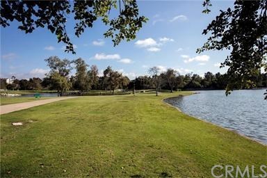 4 Flores Irvine, CA 92612 - Photo 25 of 27