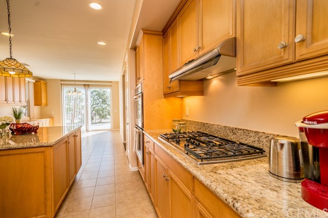 5473 Stoneview Road Rancho Cucamonga, CA 91739 - Photo 11 of 56 Kitchen with large center island