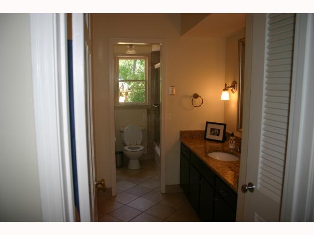 1238 Brookfield Road Memphis, TN 38119 - Photo 9 of 12 Gallery Image 9