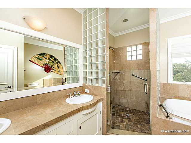 30643 Vía Maria Elena Bonsall, CA 92003 - Photo 14 of 25