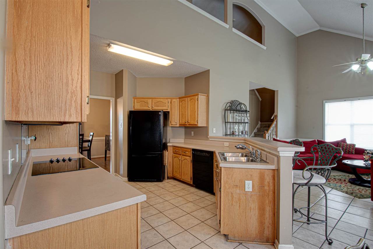 1286 Macon Hall Road Cordova, TN 38018 - Photo 3 of 25