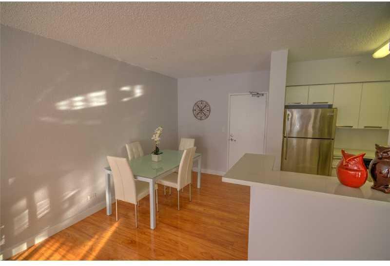 1500 Bay Road, Unit 566S Miami Beach, FL 33139 - Photo 3 of 30