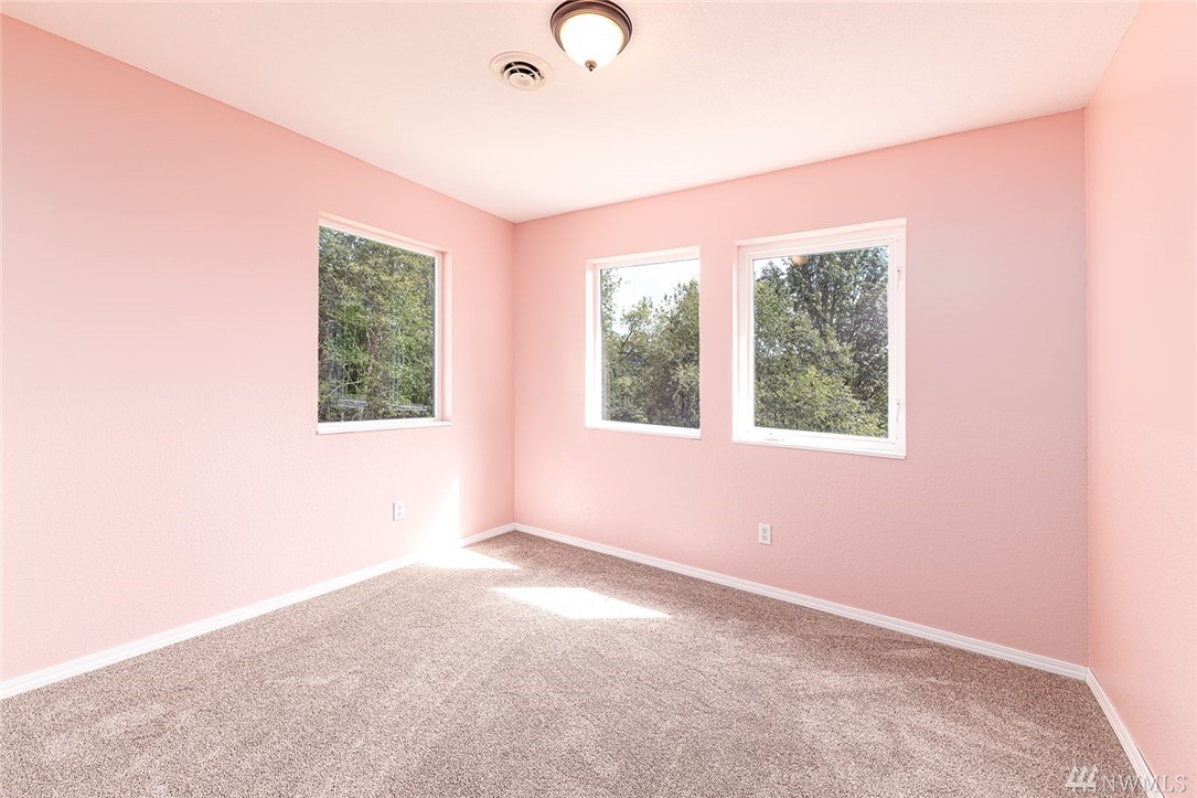 1418 Lincoln Creek Road Rochester, WA 98579 - Photo 18 of 25