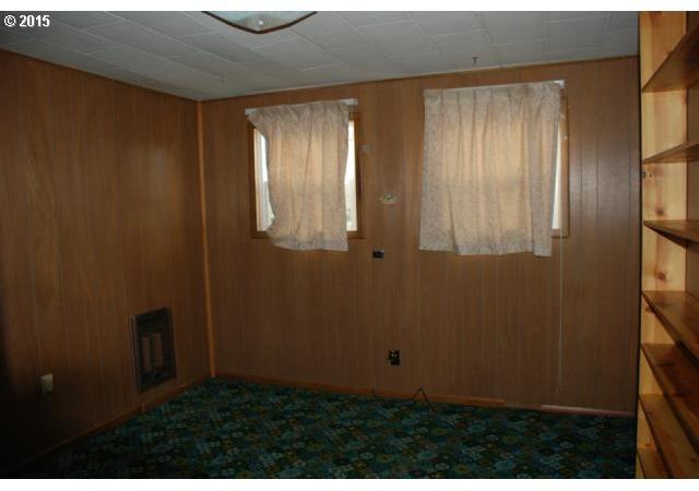 210 South 19th Street Reedsport, OR 97467 - Photo 10 of 14 Gallery Image 10