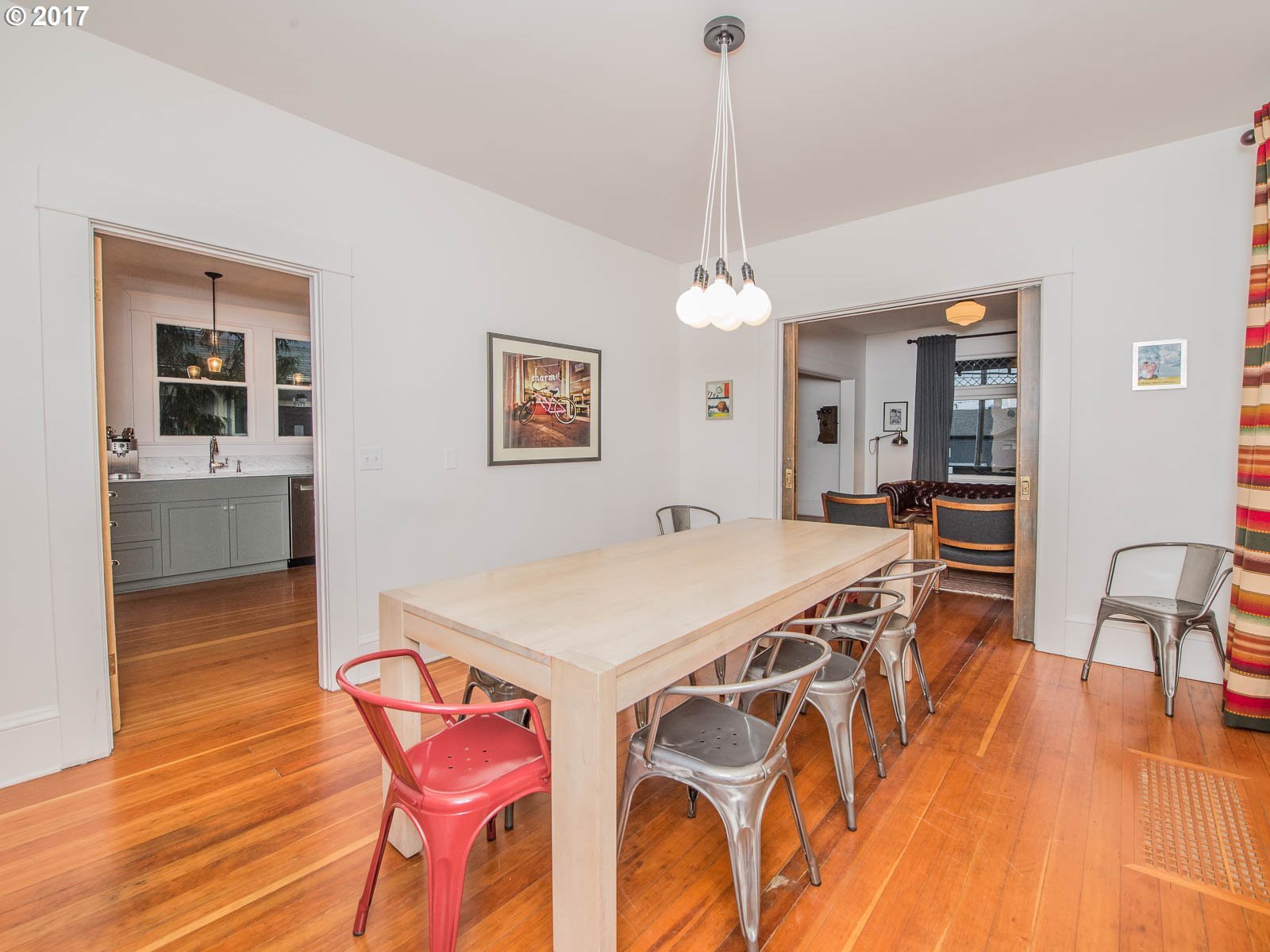 2923 Northeast Broadway Street Portland, OR 97232 - Photo 10 of 31