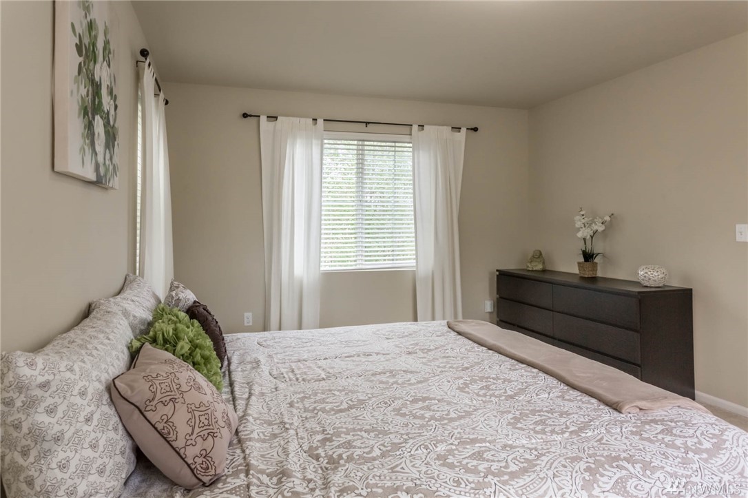 18324 38th Avenue Southeast Bothell, WA 98012 - Photo 16 of 23 Gallery Image 16