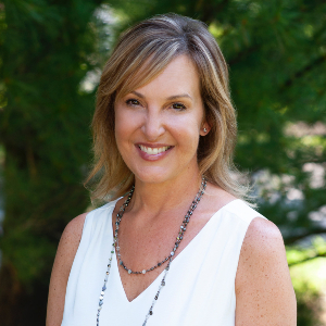 Headshot of Paula Campbell