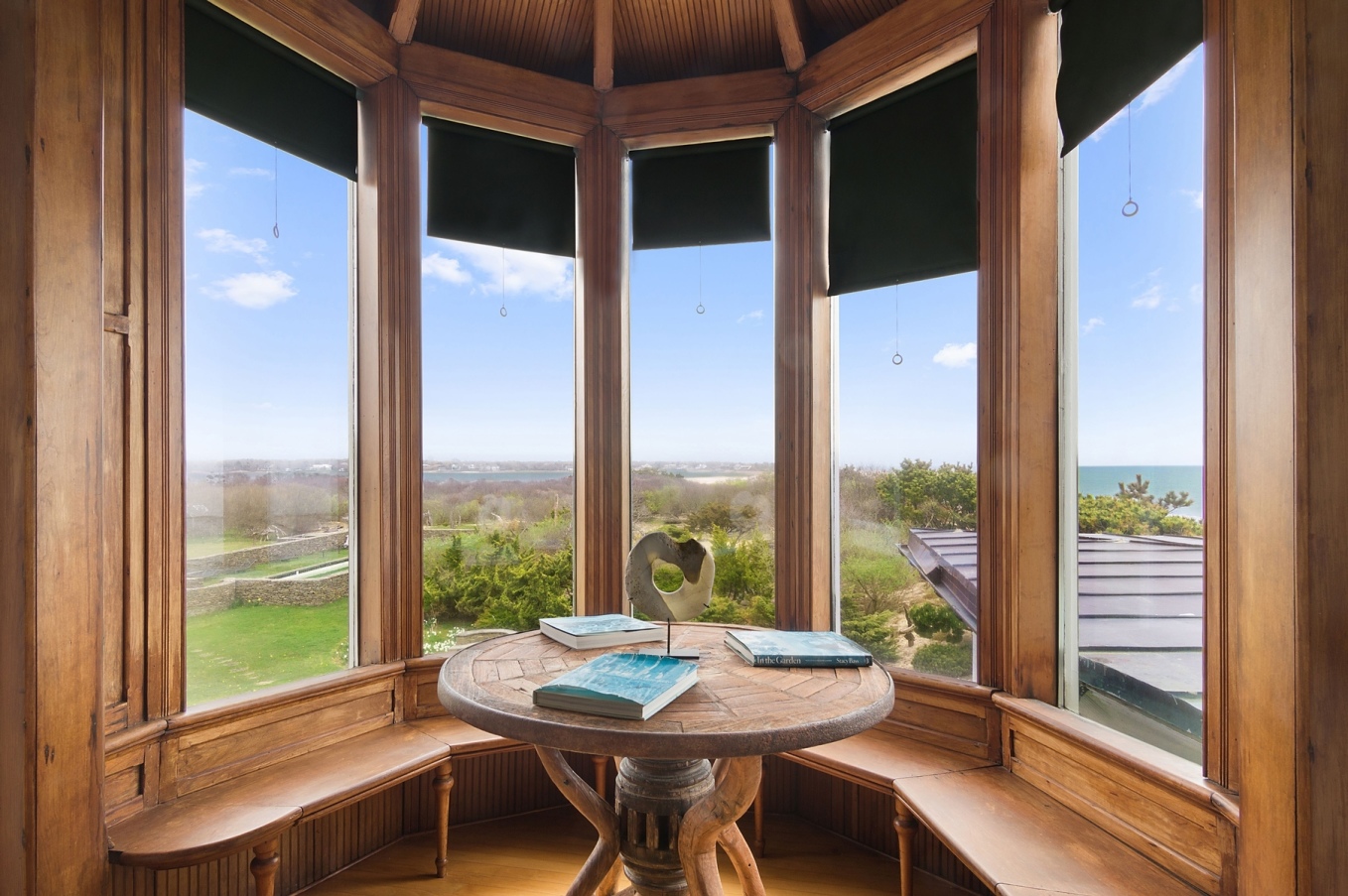 40 Association Road Wainscott, NY 11975 - Photo 12 of 22