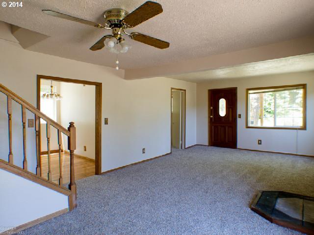 121 High Bridge Road Carson, WA 98610 - Photo 7 of 14 Gallery Image 7