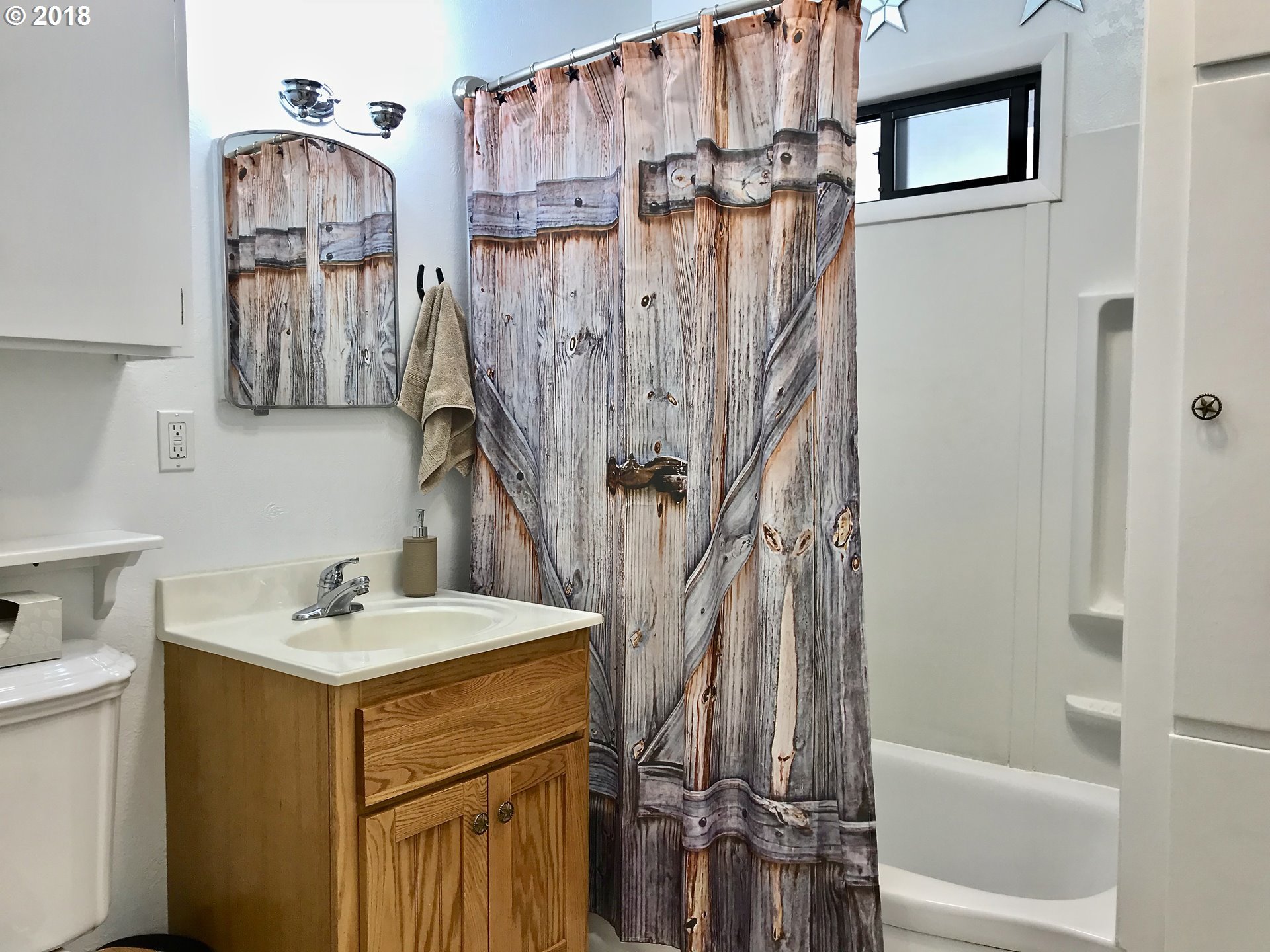 91685 Donna Road Springfield, OR 97478 - Photo 11 of 32 Gallery Image 11