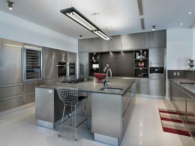 94 Lagorce Circle Miami Beach, FL 33141 - Photo 16 of 28