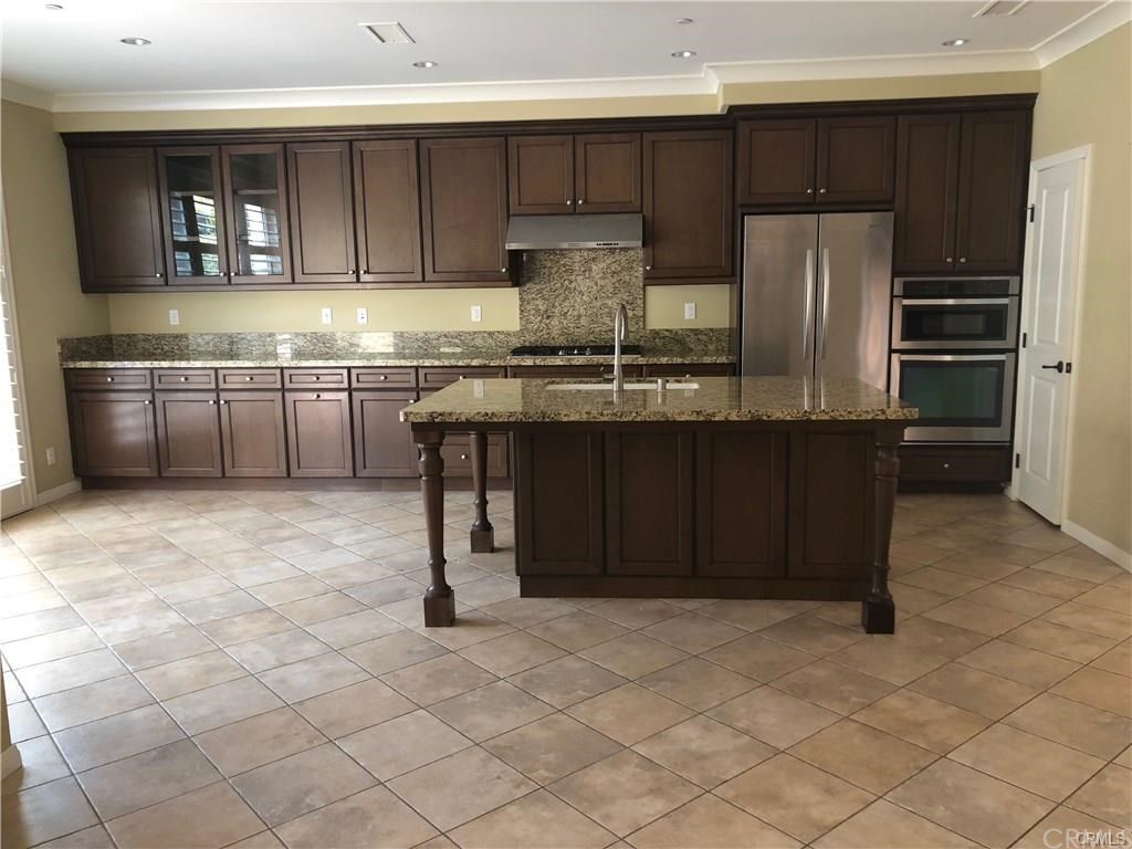 79 Lupari Irvine, CA 92618 - Photo 3 of 7