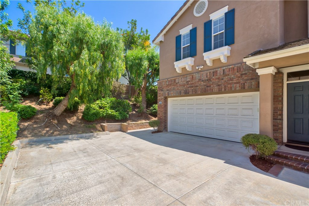 56 Mt Vernon Irvine, CA 92620 - Photo 4 of 44