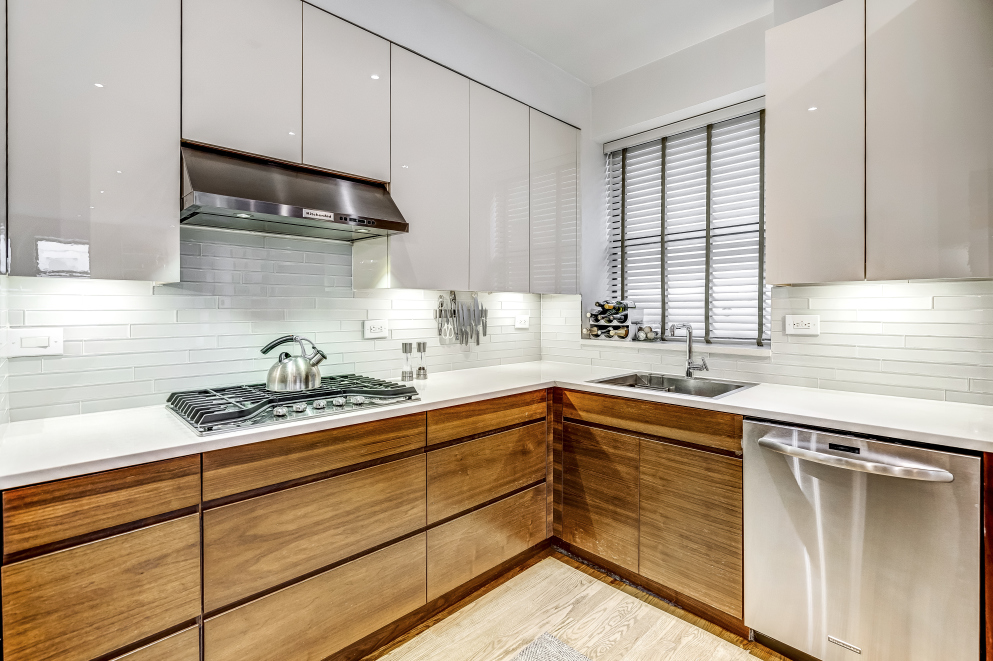 60 Pineapple Street, Unit 4J Brooklyn, NY 11201 - Photo 4 of 13