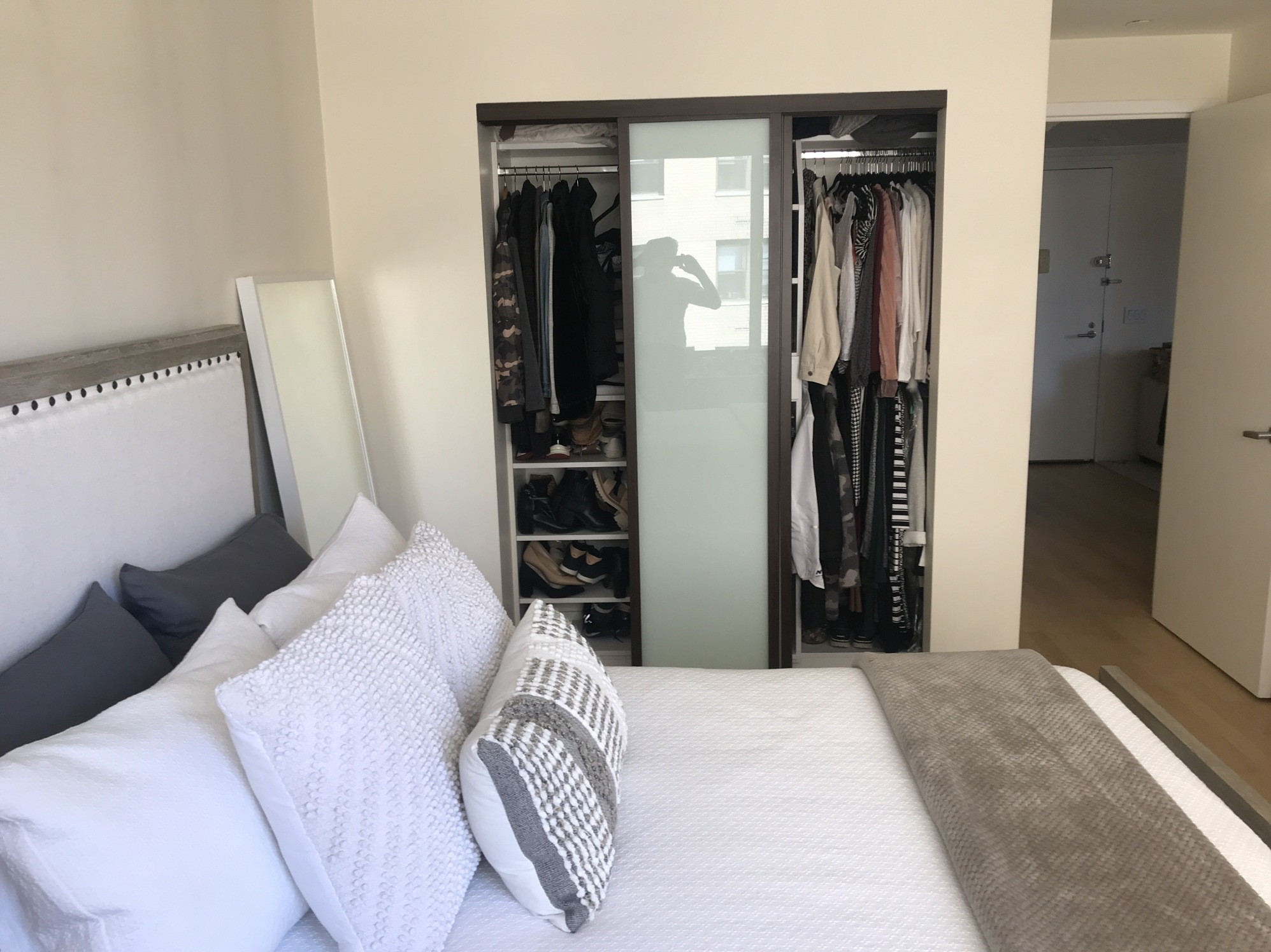 242 East 25th Street, Unit 12B Manhattan, NY 10010 - Photo 8 of 10