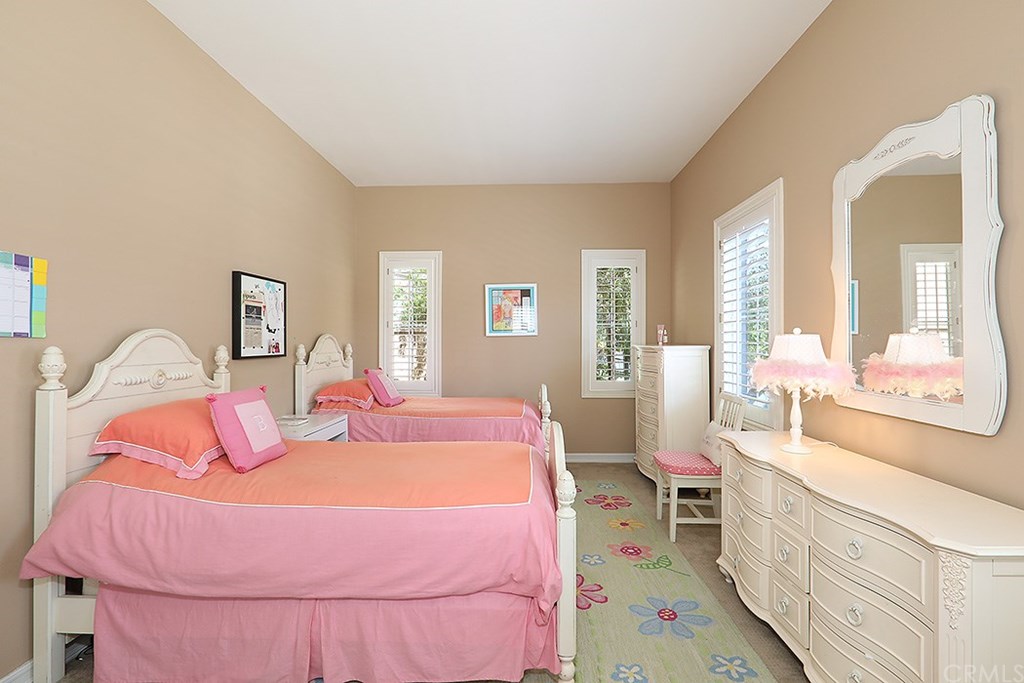 58 Victoria Newport Beach, CA 92660 - Photo 17 of 24