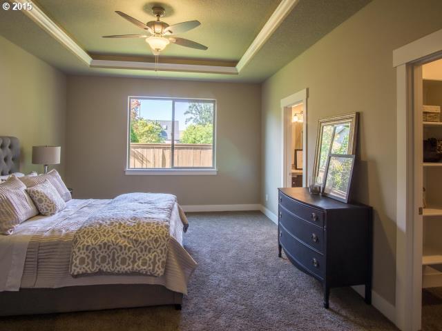 1252 Lydia Avenue North Keizer, OR 97303 - Photo 6 of 12 Gallery Image 6