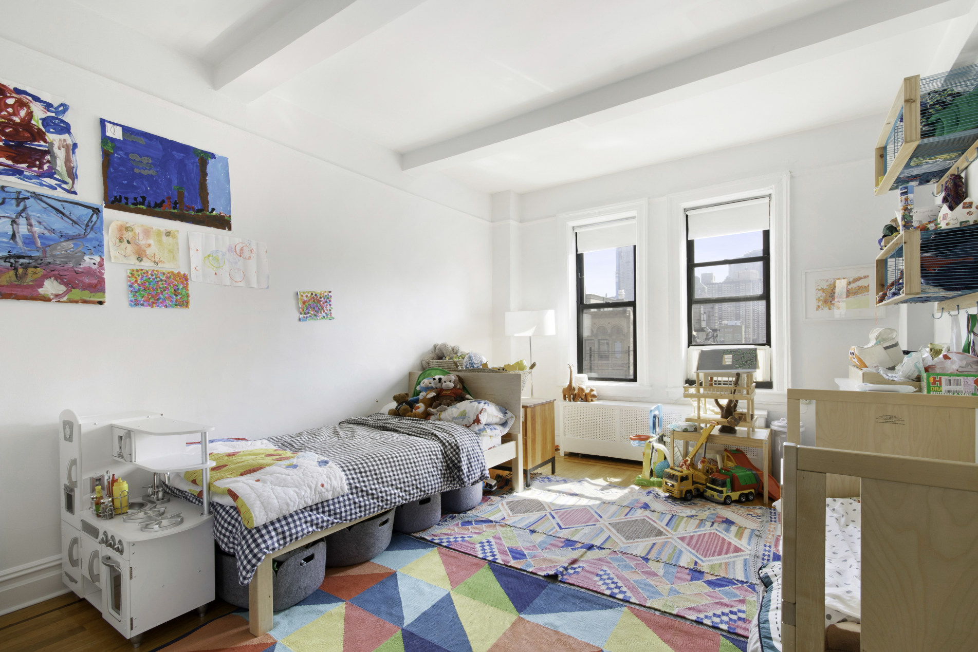 41 West 72nd Street, Unit 17D Manhattan, NY 10023 - Photo 4 of 10