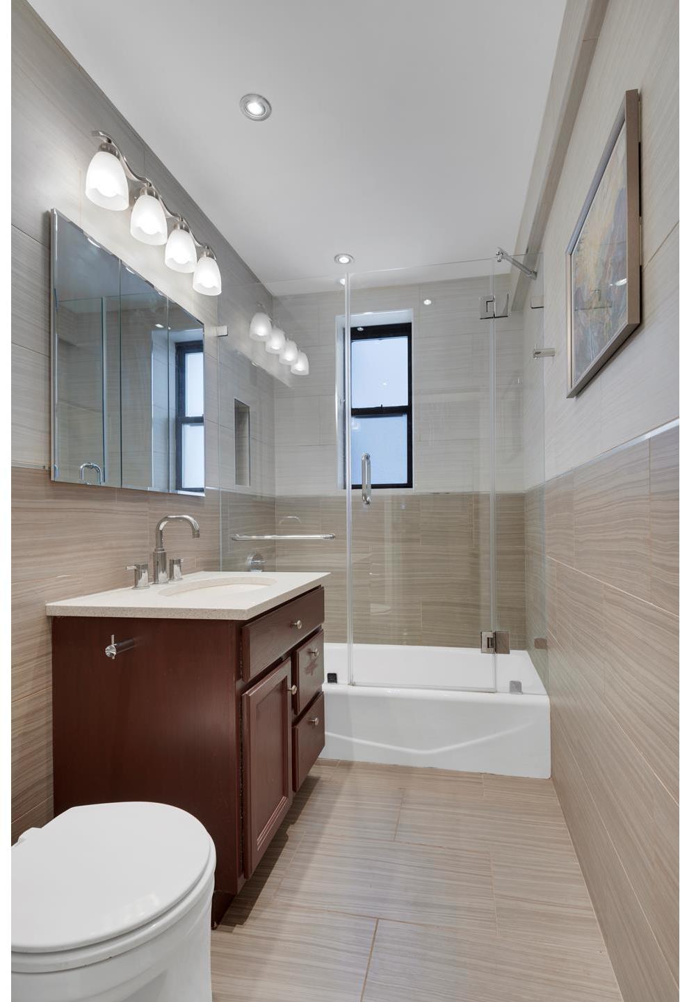 165 Christopher Street, Unit Undisclosed Manhattan, NY 10014 - Photo 5 of 7