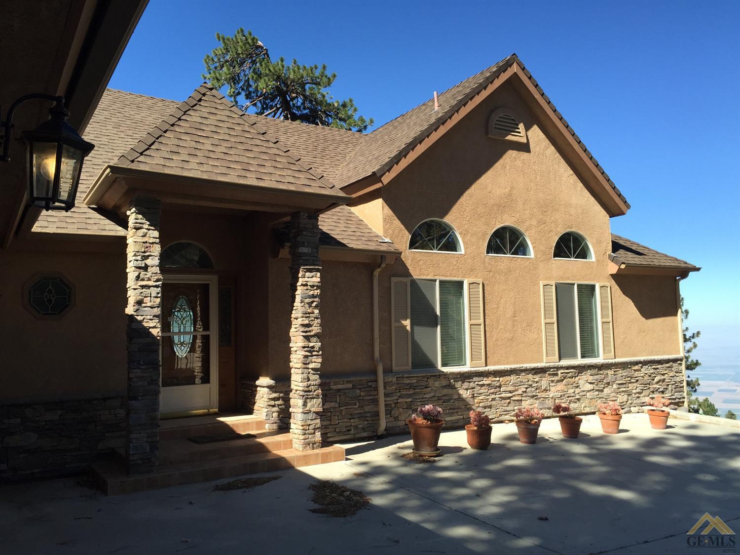29500 Springwood Court Tehachapi, CA 93561 - Photo 5 of 20 Gallery Image 5