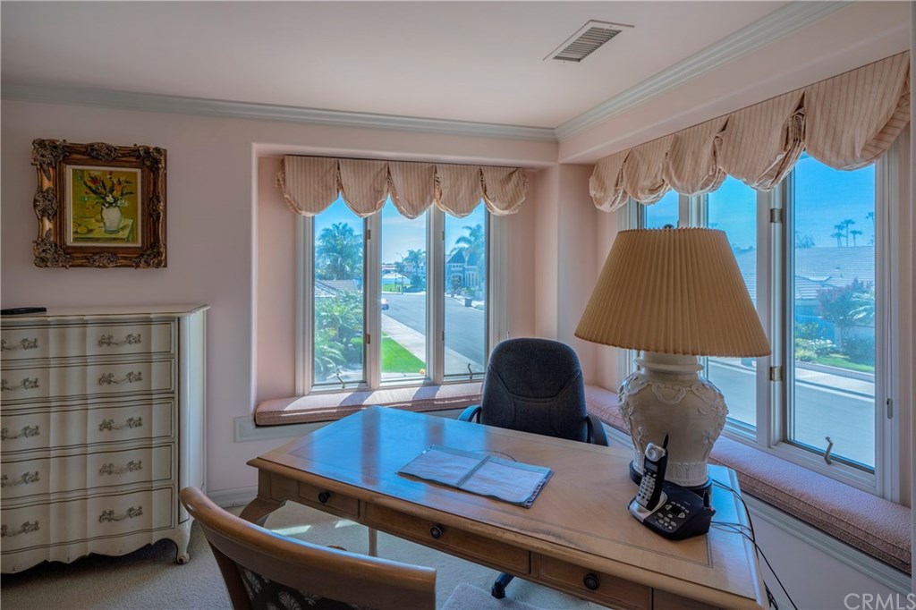 16282 Typhoon Lane Huntington Beach, CA 92649 - Photo 21 of 39