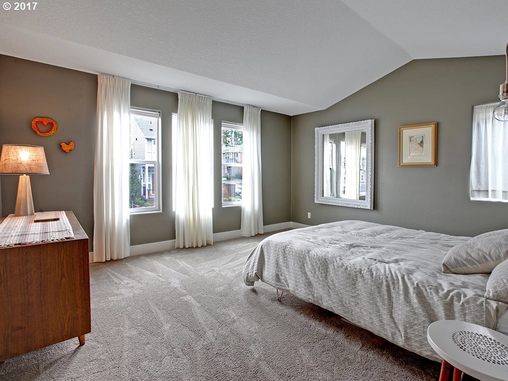 14324 Southwest Rancher Lane Beaverton, OR 97008 - Photo 12 of 16 Gallery Image 12